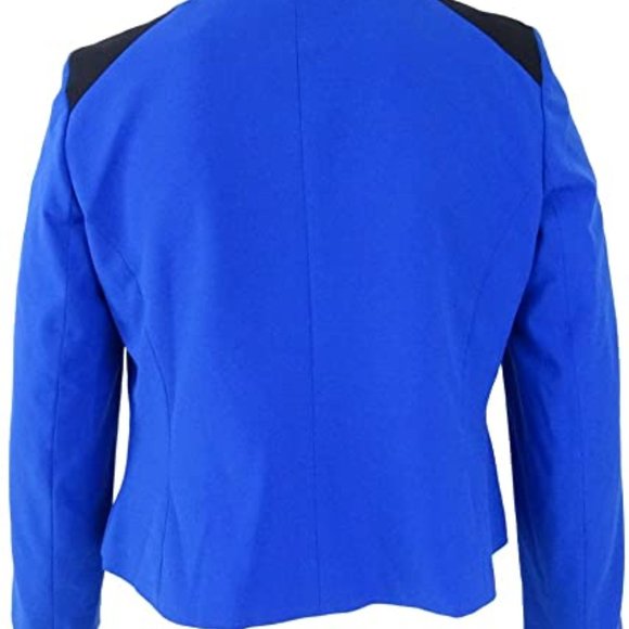 Stylish Blazer - Picture 2 of 2